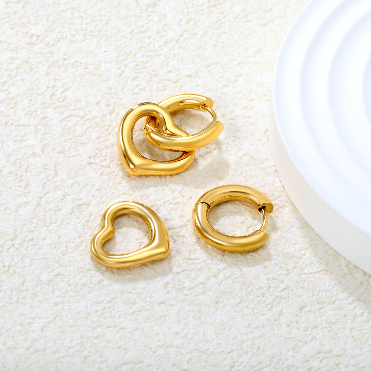 Wholesale 18K Gold Plated Heart Hoop Earrings Interlock Design Minimalist LuxuryHigh-resolution Lifestyle Photos