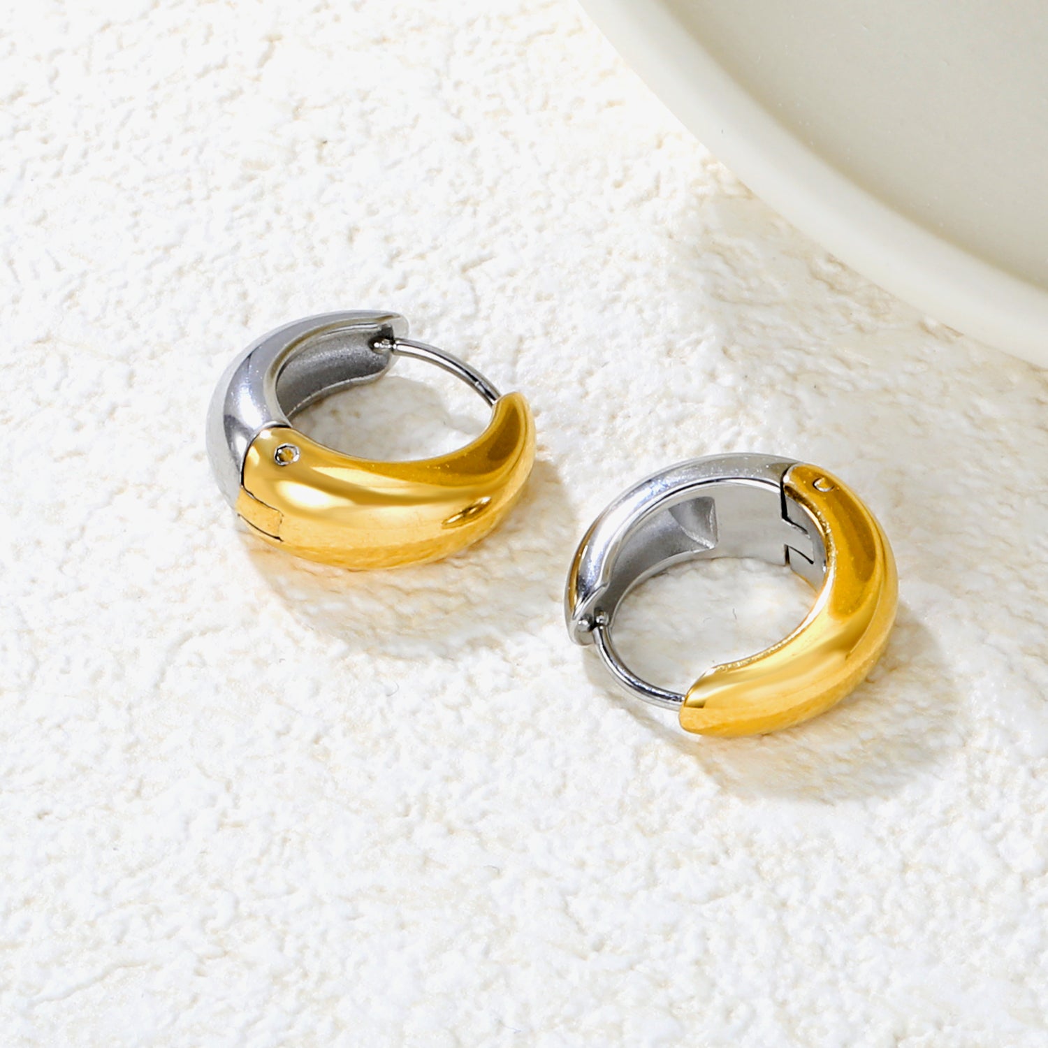 Wholesale Chunky Dome Hoop Earrings PVD Gold Two-Tone Minimalist WaterproofHigh-resolution Lifestyle Photos_mixed