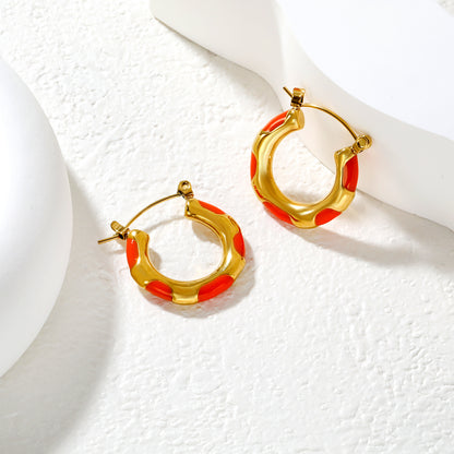 Wholesale Enamel Block Pattern Hoops 18K Gold Plated Waterproof Tarnish-ResistantHigh-resolution Lifestyle Photos_Orange