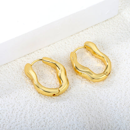 Wholesale Stainless Steel 18K Gold Plated Irregular Solid U Shape Stud EarringsHigh-resolution Lifestyle Photos