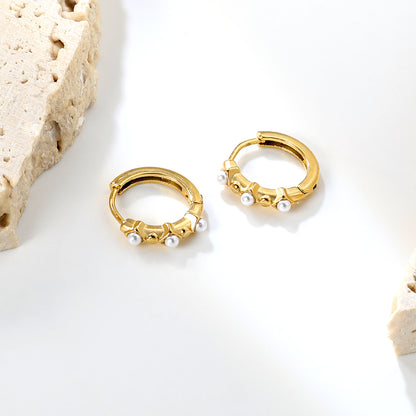 Wholesale Stainless Steel Modern Rhombus and Pearl Hoop EarringsHigh-resolution Lifestyle Photos_pearl