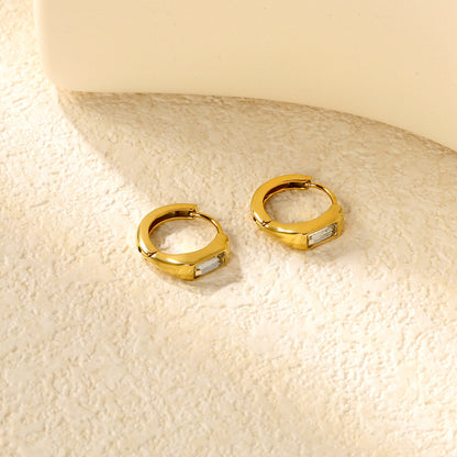 Wholesale Stainless Steel Modern Square Czech Crystal Hoop EarringsClose-ups of the gold plating and details