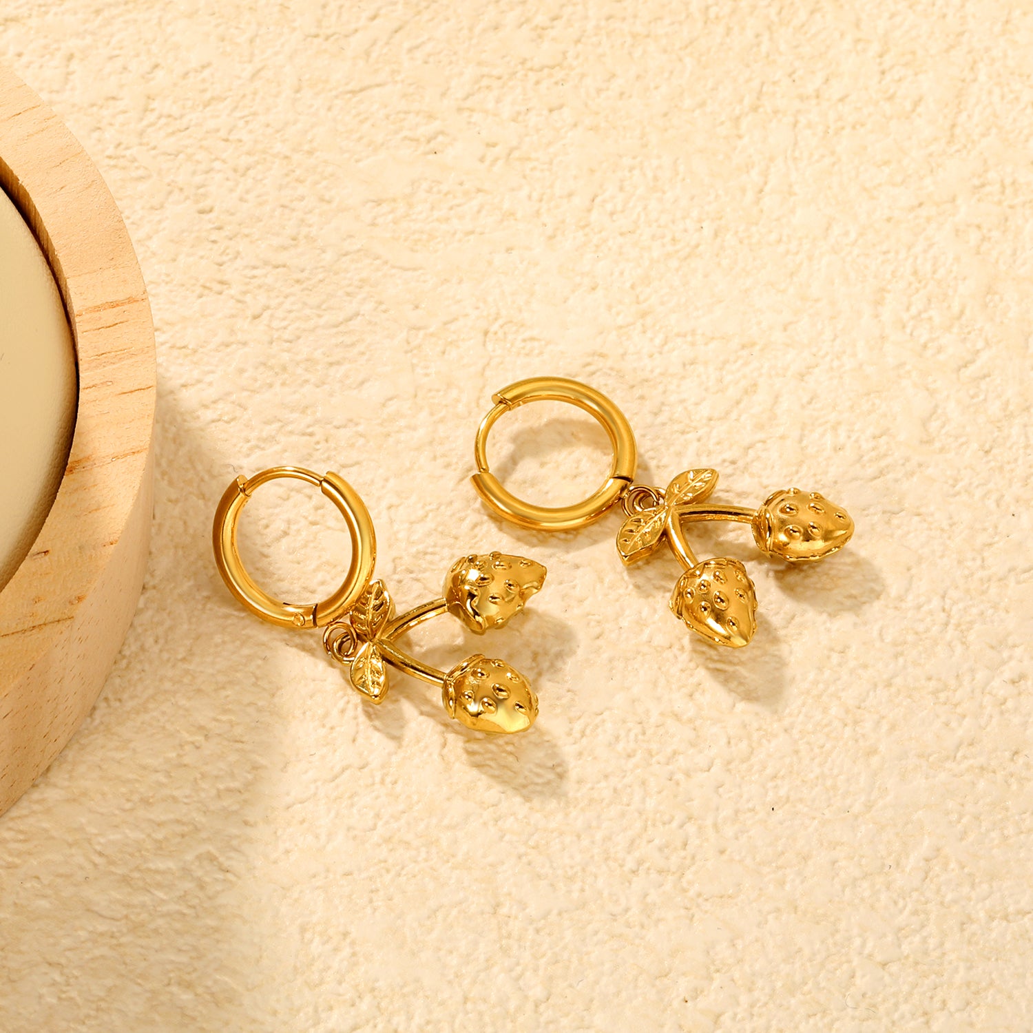 Wholesale Strawberry Earrings 18K Gold Plated Cute Dangle - Jacey JewelryClose-ups of the gold plating and details