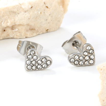 Wholesale stainless steel 18K gold plated heart-shaped white diamonds ordinary pin earringsHigh-resolution Lifestyle Photos_silver