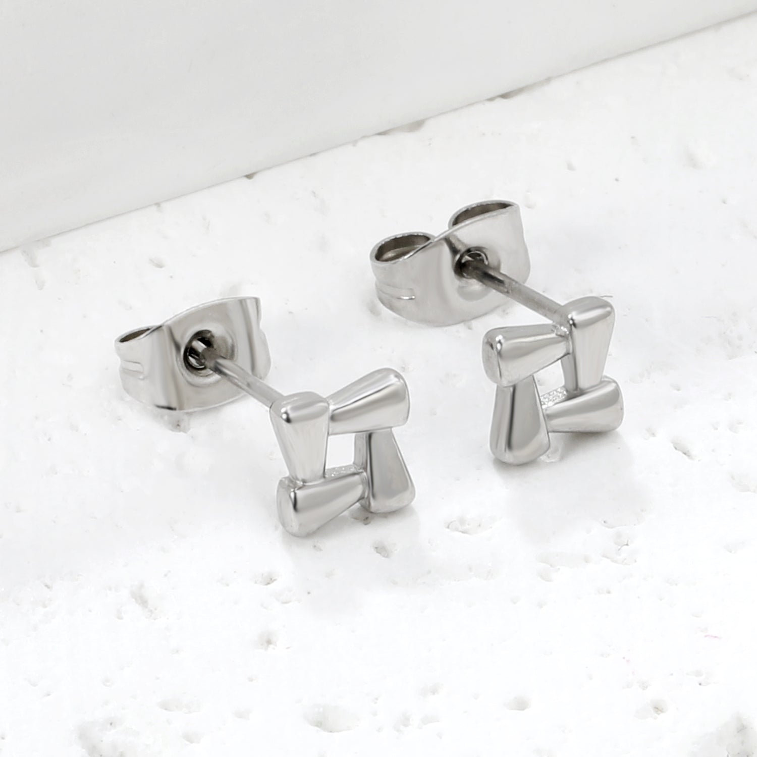 Wholesale stainless steel 18K gold plated openwork quadrilateral plain pin earringsHigh-resolution Lifestyle Photos_silver