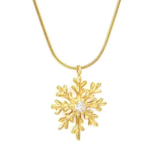 Winter Wonderland Snowflake Pendant Necklace | Tarnish-Free Gold Hypoallergenic