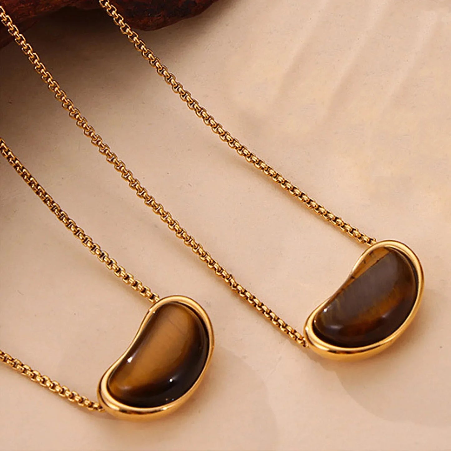 Wholesale Waterproof PVD Gold Tiger Eye Bean Long Necklace