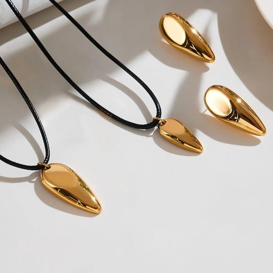 Retro Minimalist Tear-Drop Pendant on Genuine Leather Cord Waterproof