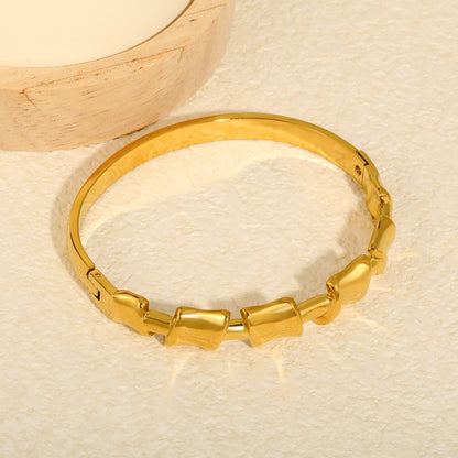 Bulk Oriental Elegance Jewelry: 21g Bamboo Block Hinged Bangle | 0 MOQ