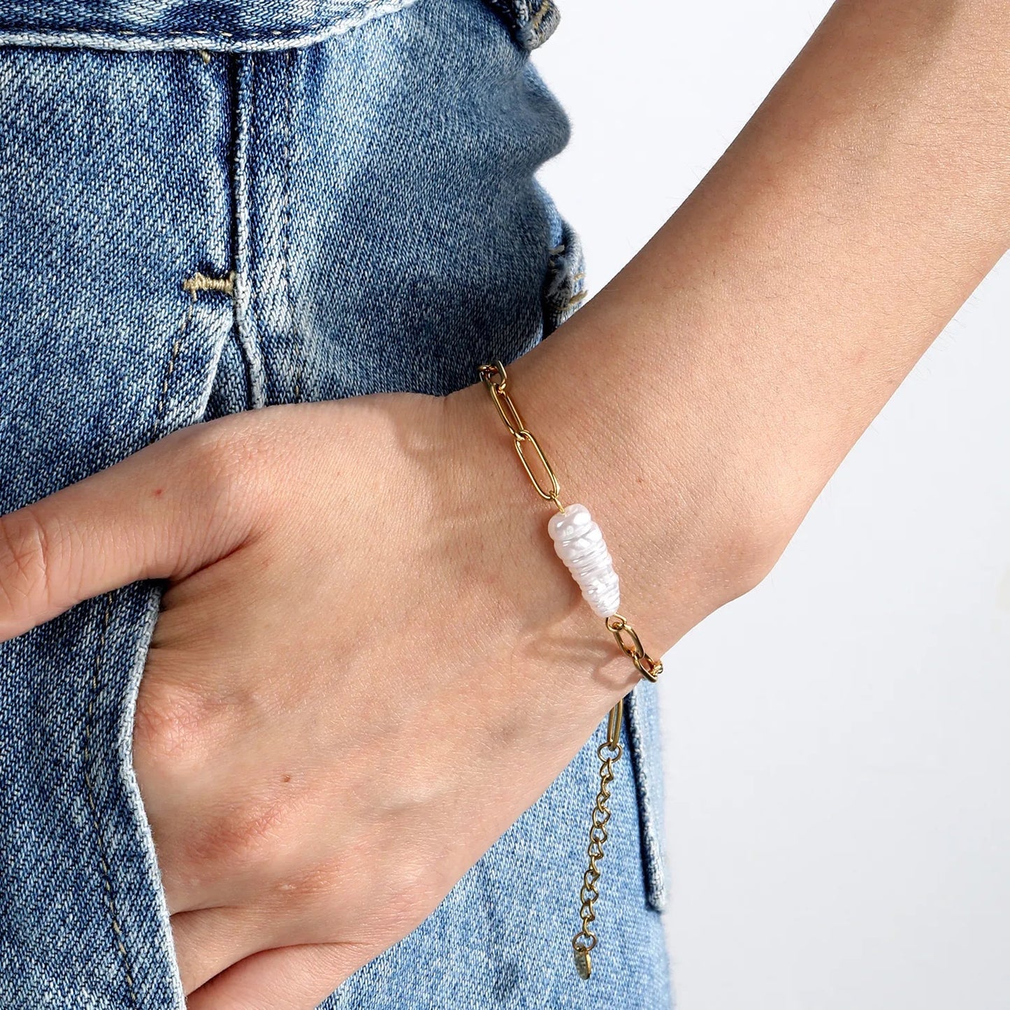 Bulk Boutique Supply: Tarnish-Proof Paperclip Pearl Jewelry 0 MOQ