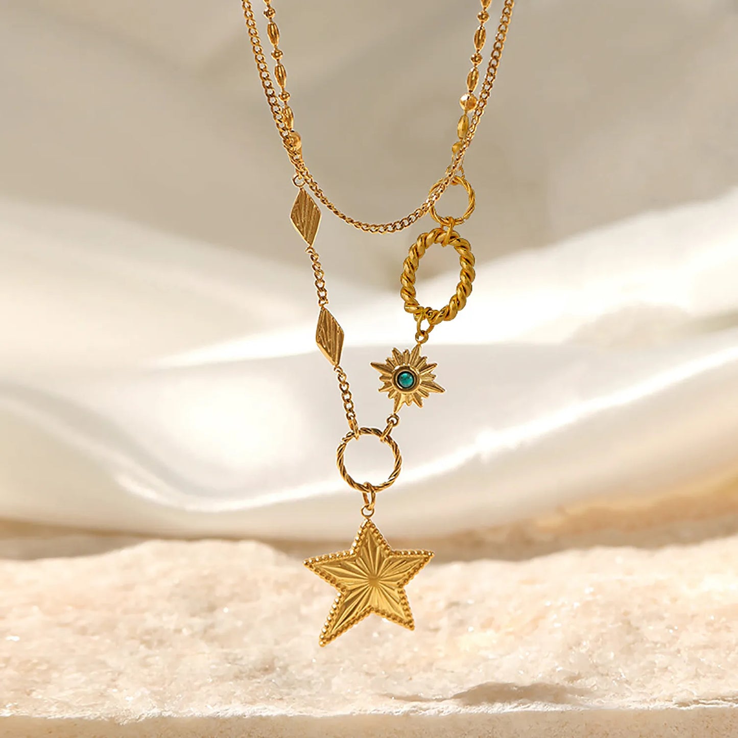 Wholesale Waterproof PVD Gold Emerald Zircon Starburst Layered Necklace
