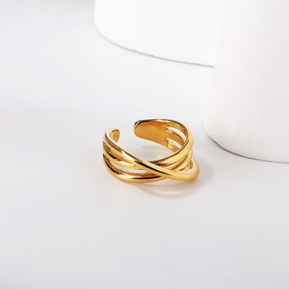 contemporary-jewelry-styling-dynamic