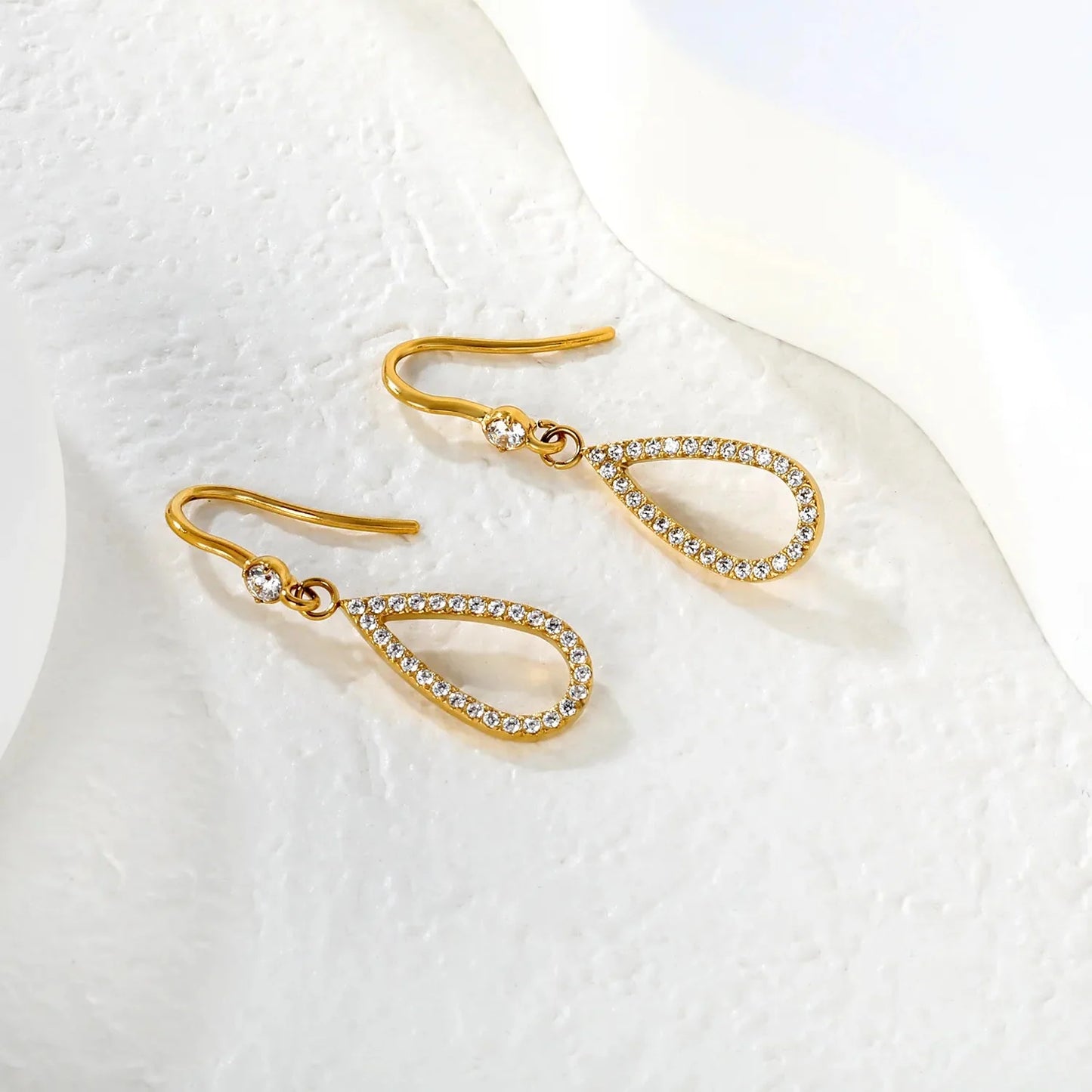 Tarnish-Free Stainless Steel Waterdrop Earrings | Classic Gold Jewelry