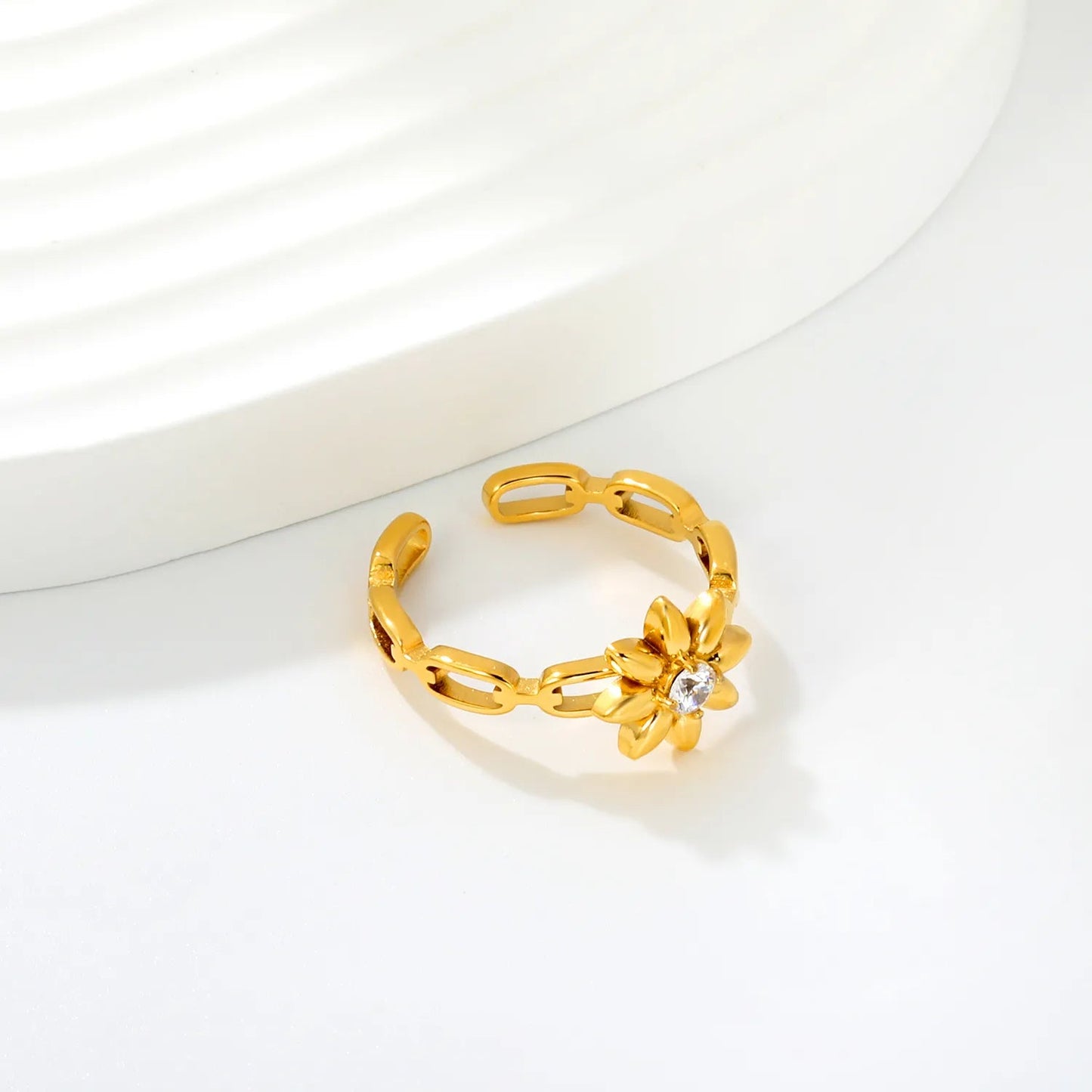Waterproof 18K Gold Plated Floral Daisy CZ Center Open Adjustable Ring