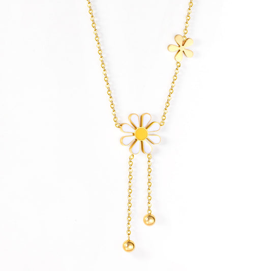 daisy-fringe-necklace-18kgold-nature-luxury
