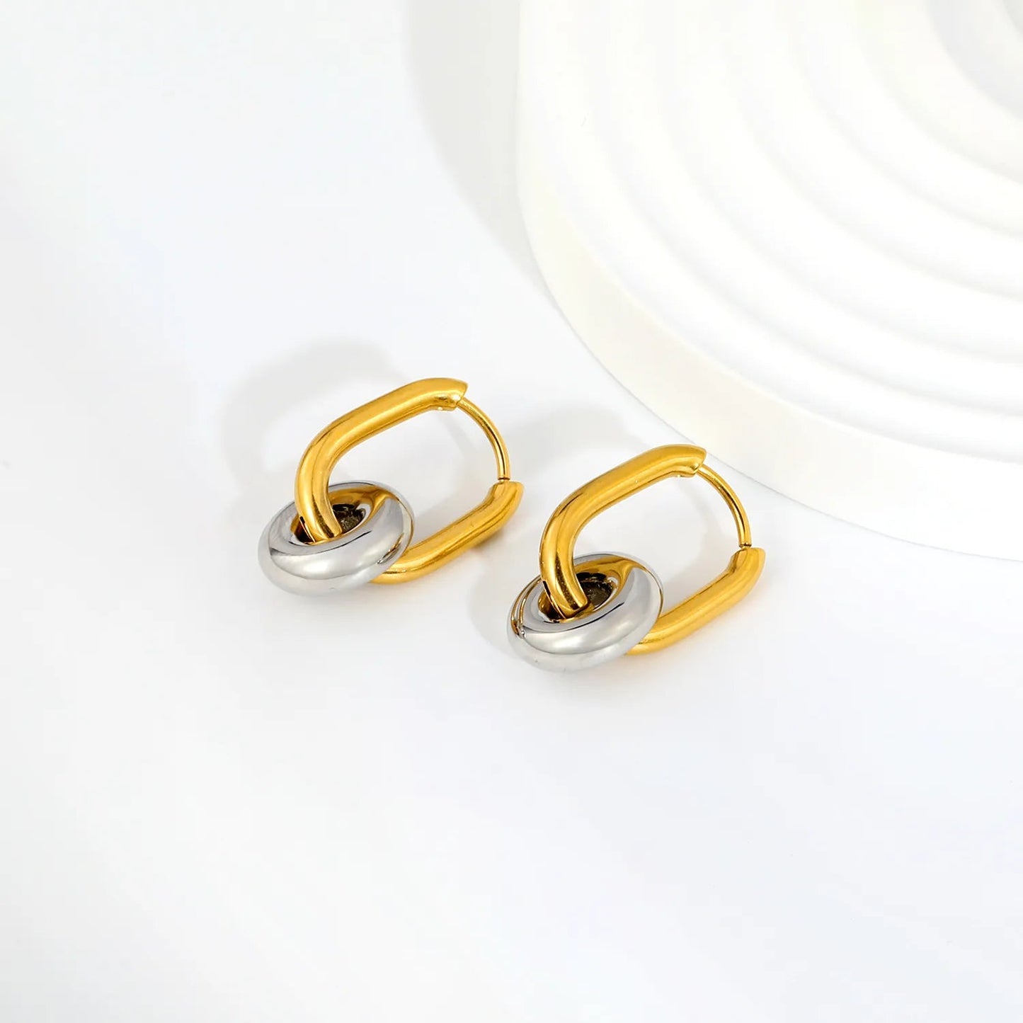 Smart Choice 2-Way Wear Detachable Dual Link Oval Huggies Earrings Everyday Geometric