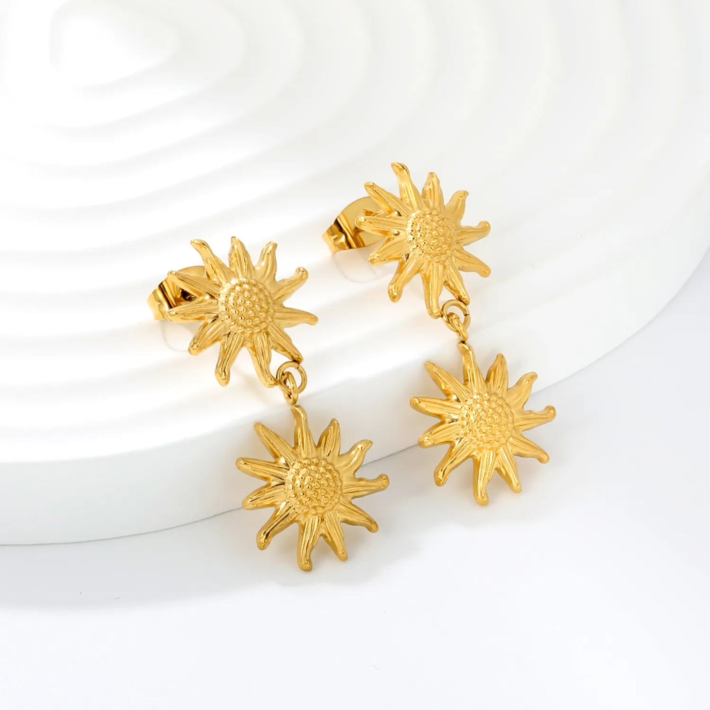18K PVD Gold Plated Tiered Daisy Blossom Dangle Earrings Tarnish-Free