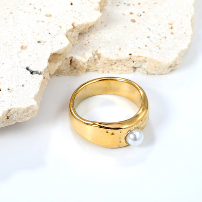 elegant-jewelry-office-styling