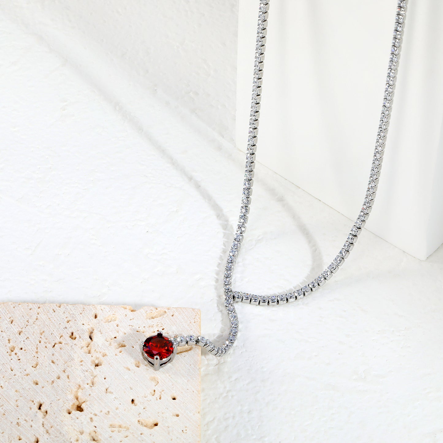Elegant Red Crystal Pendant Y-Necklace for Evening Wear