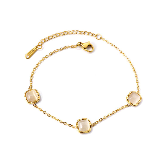 gemstone-bead-bracelet-mineral-luxe-white