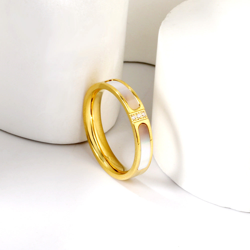 glam-jewelry-evening-styling