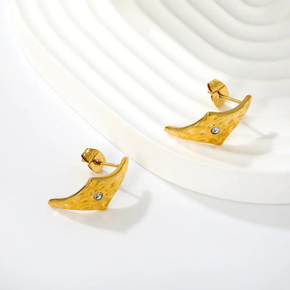 Vintage Hammered Rhombus Solitaire CZ Stud Earrings Waterproof Textured Gold Post Earrings