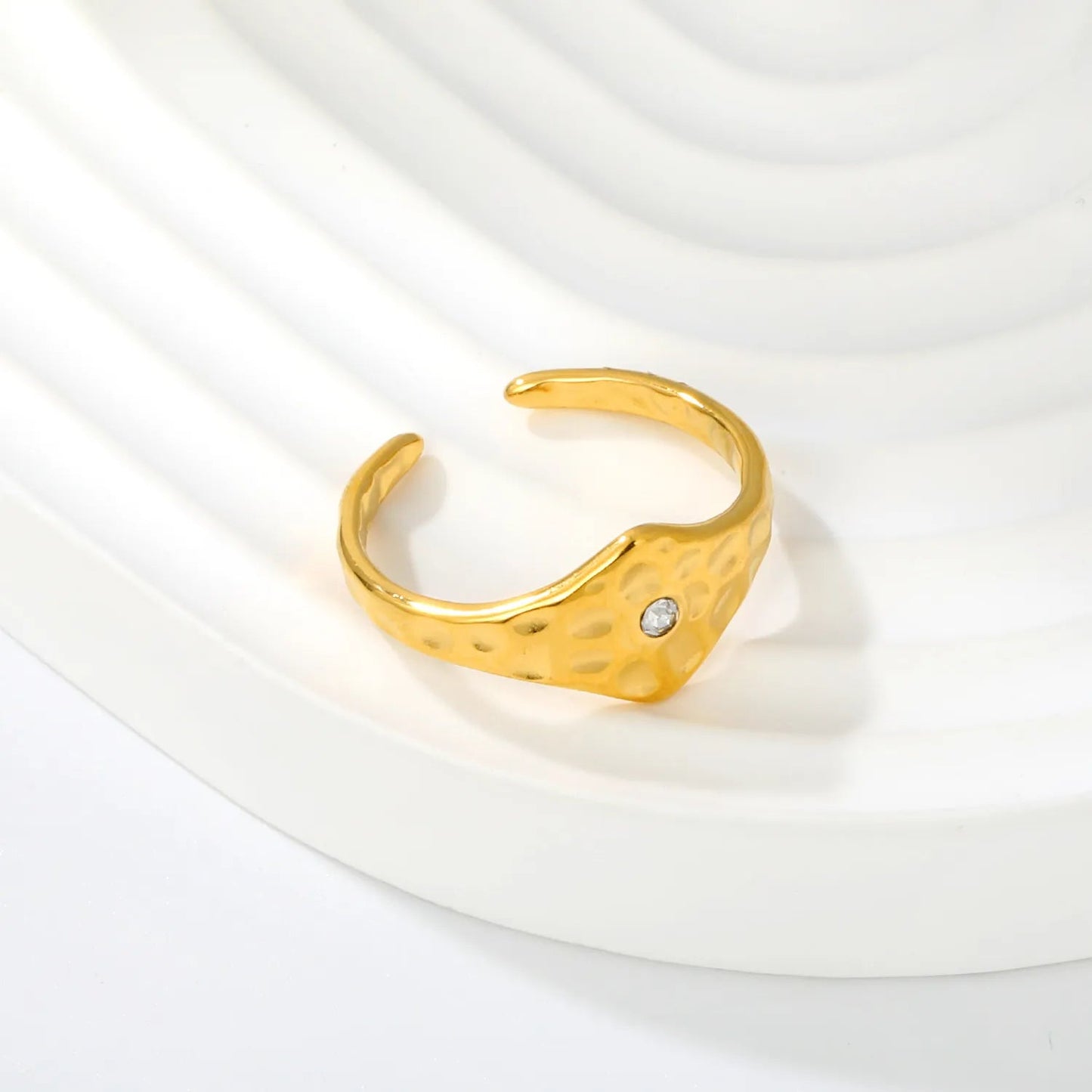 Hammered Texture Solitaire CZ Asymmetric Open Ring Waterproof Gold Adjustable Band Size 7