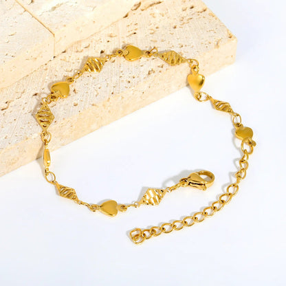 Waterproof 18K Gold Plated Textured Diamond and Polished Heart Bracelet