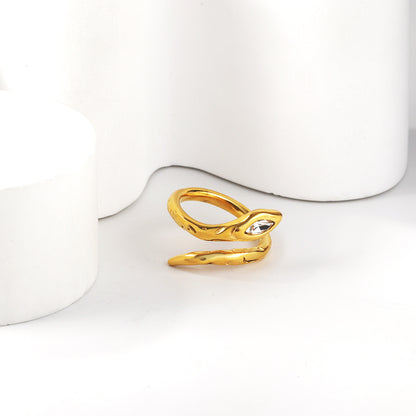 high-end-jewelry-styling-snake-design