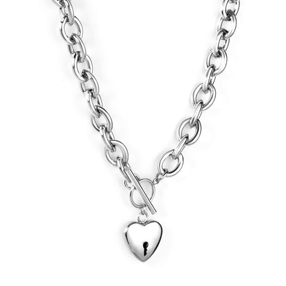 industrial-clasp-jewelry-reinforced-edges