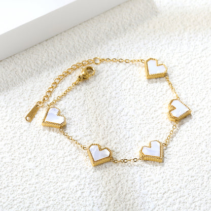 kaleidoscope-luxury-bracelet-design-white-gold