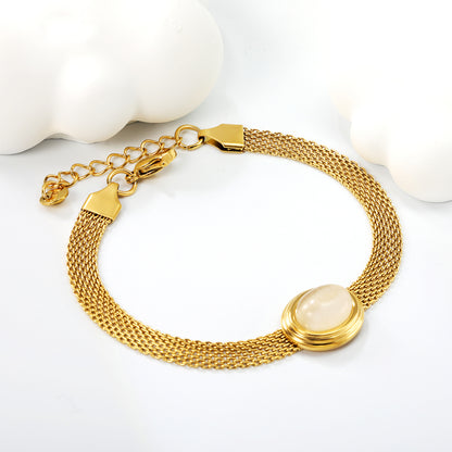 mineral-luxury-bracelet-design-white