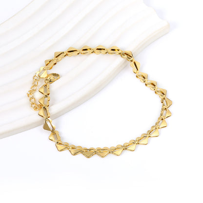 minimalist romance style