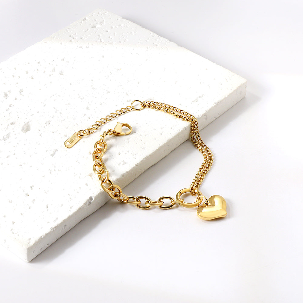 organic-luxury-bracelet-design-gold