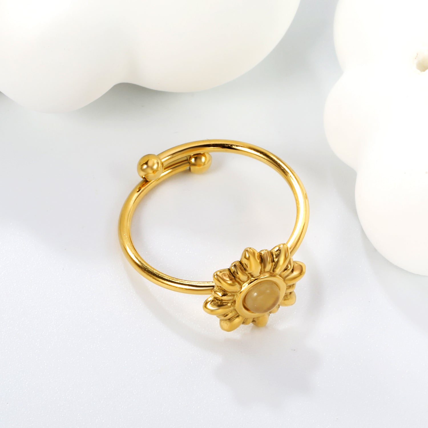 party-jewelry-mixmatch-styling-white