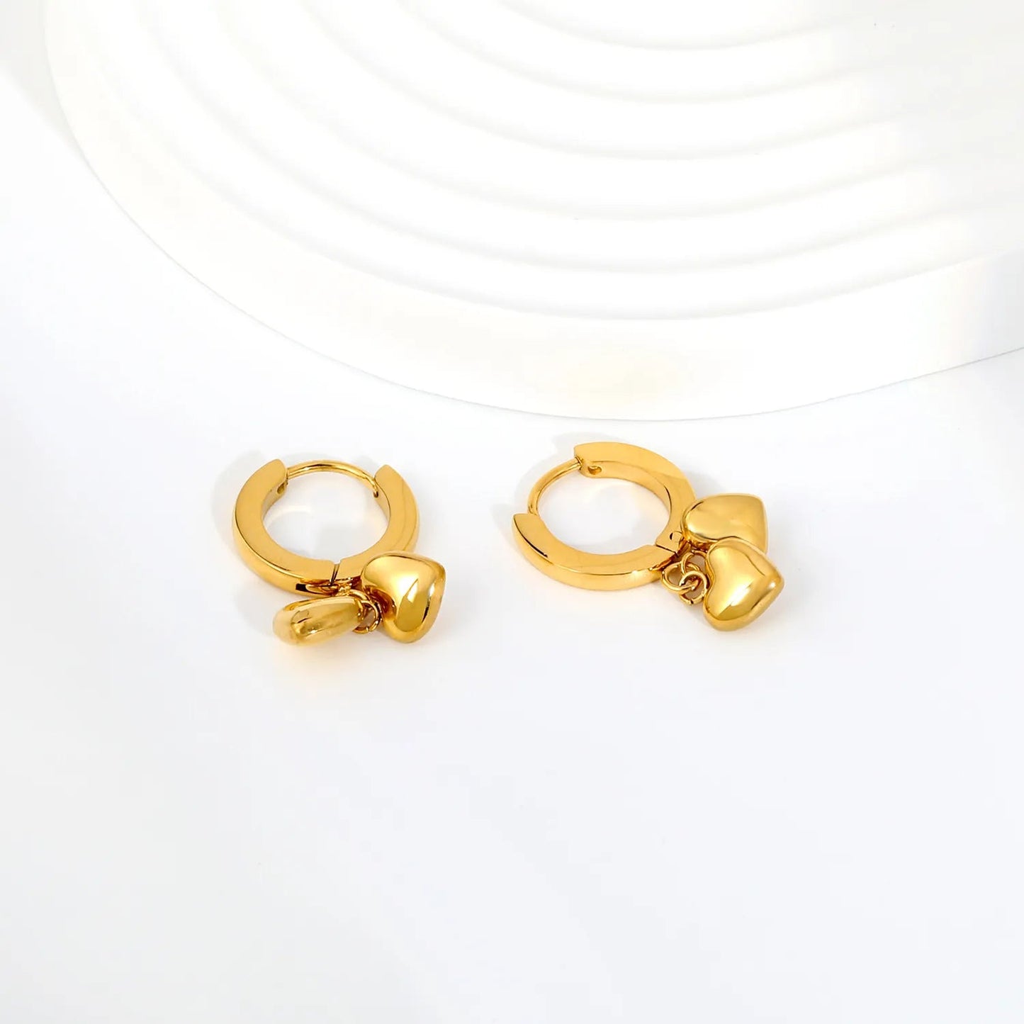 Minimalist Bold Wide Band Huggie Earrings Detachable Smooth 3D Heart
