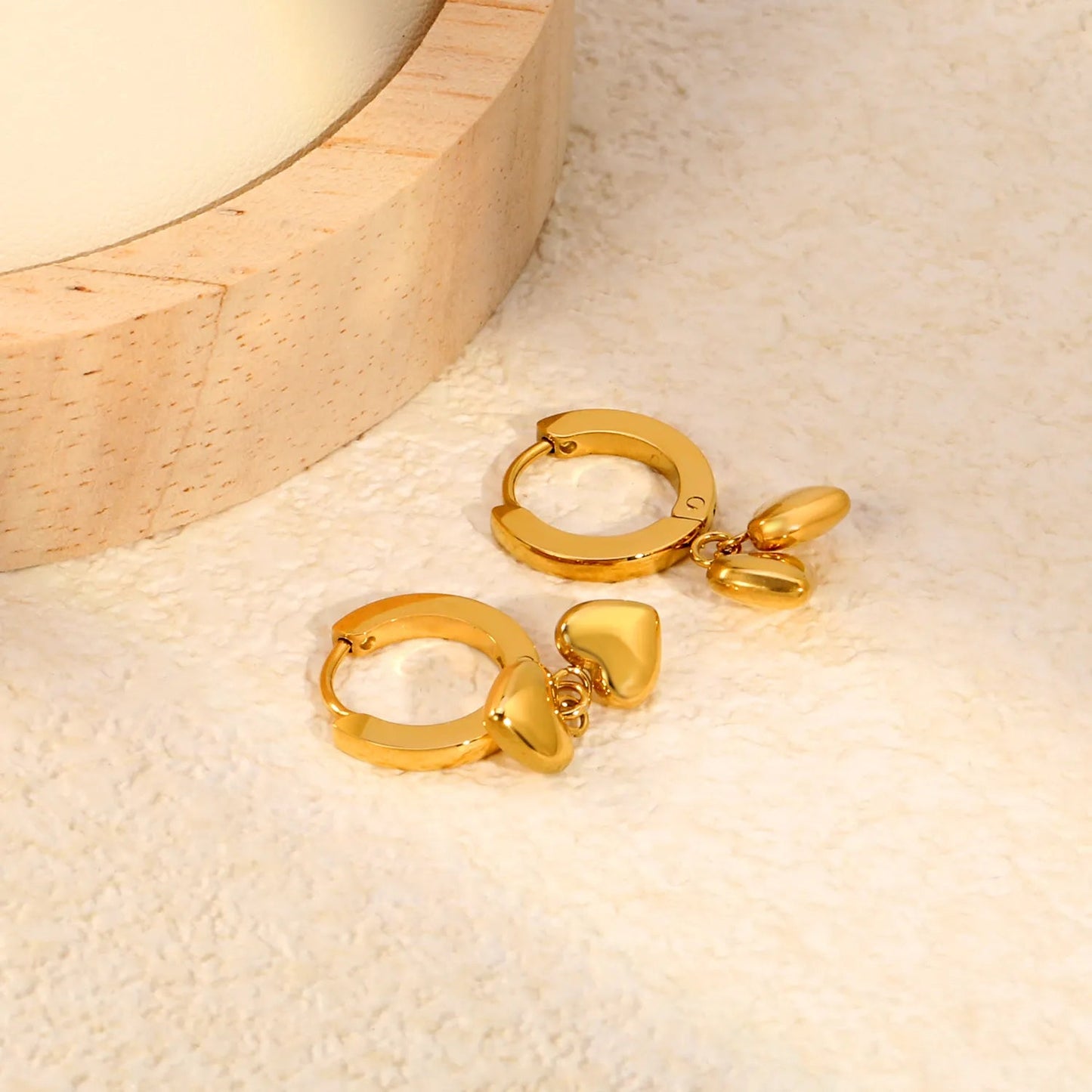 Minimalist Bold Wide Band Huggie Earrings Detachable Smooth 3D Heart