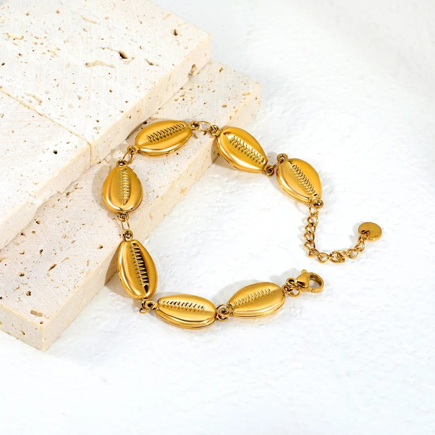 Bohemian Wanderlust: Heavy-Duty 3D Embossed Golden Shell Bracelet