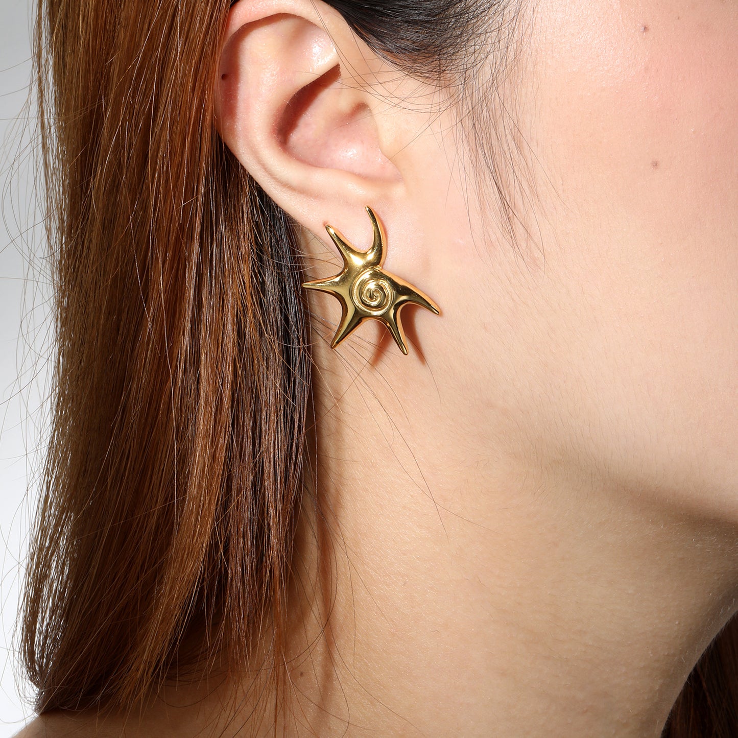 Waterproof 18K Gold Plated Vintage Embossed Starburst Earrings