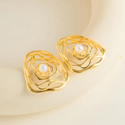 Wholesale Waterproof PVD Gold Sculpted Hollow Rose Pearl Studs