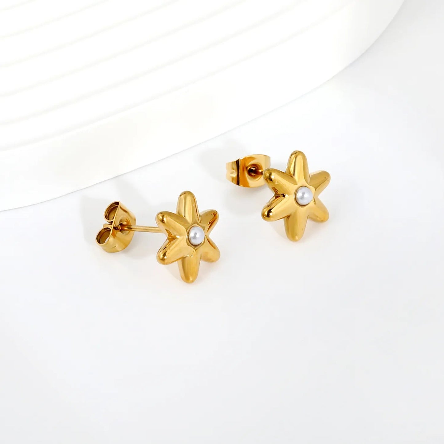 Sweet Starburst Burst Frame Embedded Round Warm Pearl Stud Earrings Romantic
