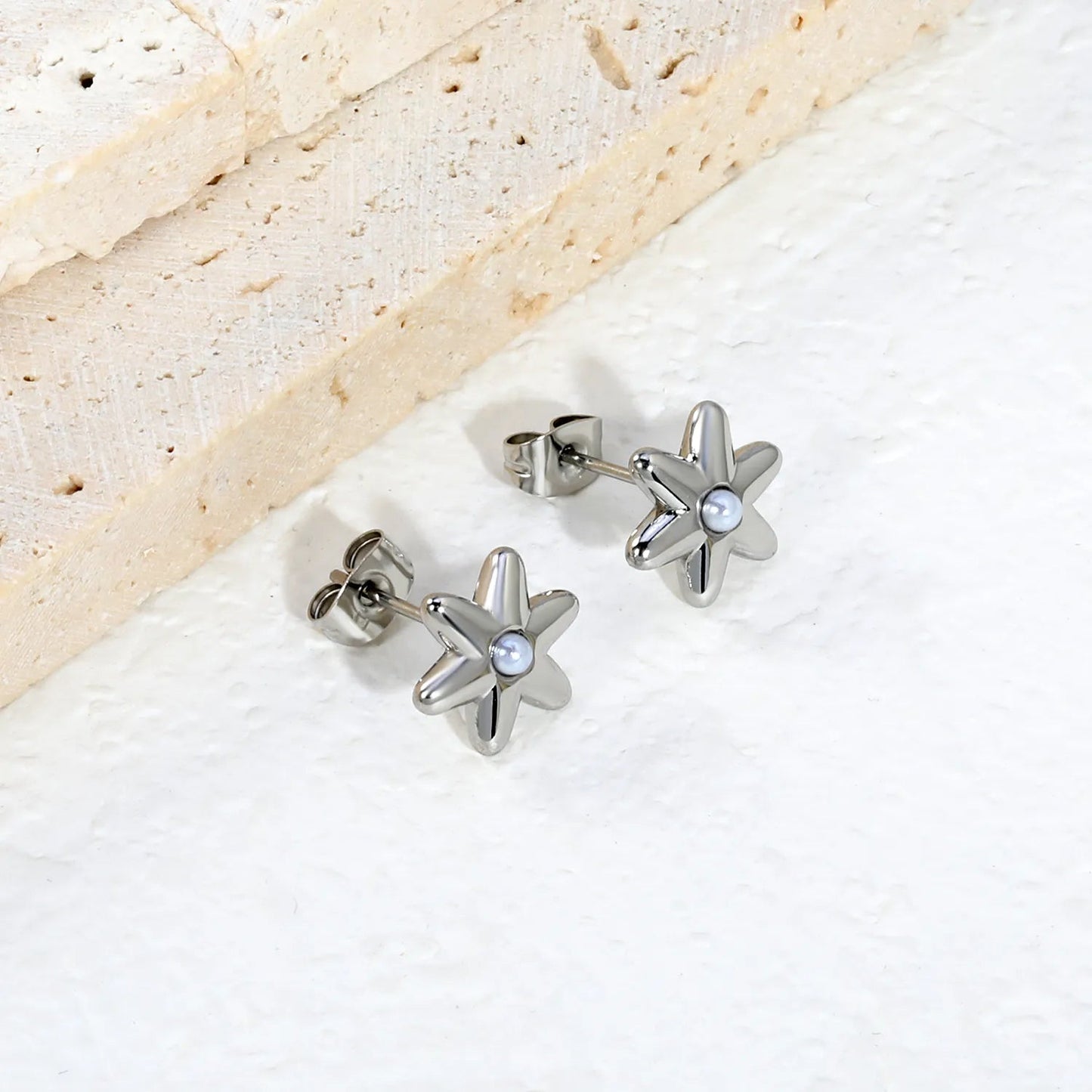 Sweet Starburst Burst Frame Embedded Round Warm Pearl Stud Earrings Romantic