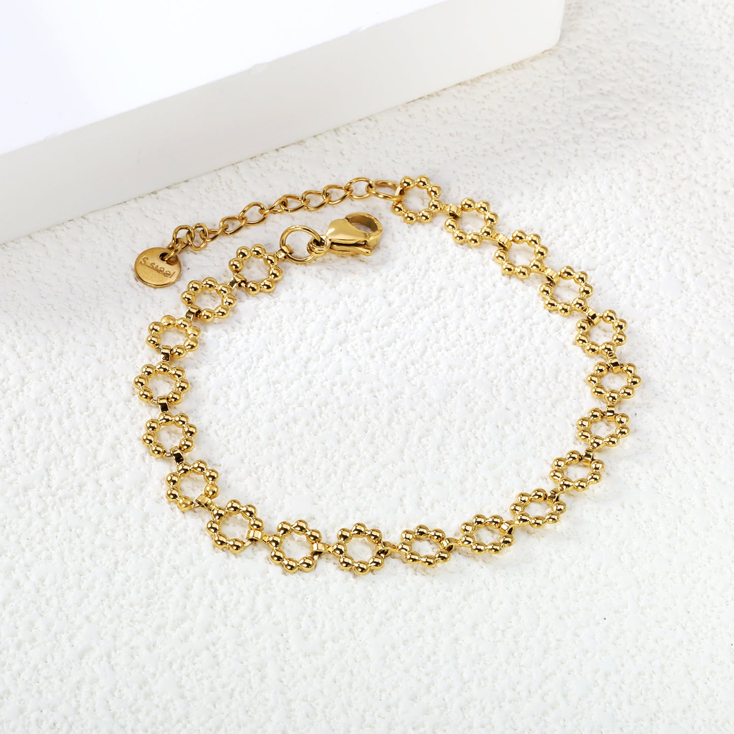 tactile-luxury-bracelet-design