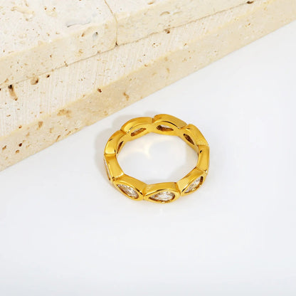 Waterproof 18K Gold Plated Pear Shaped Zircon Eternity Band for Women