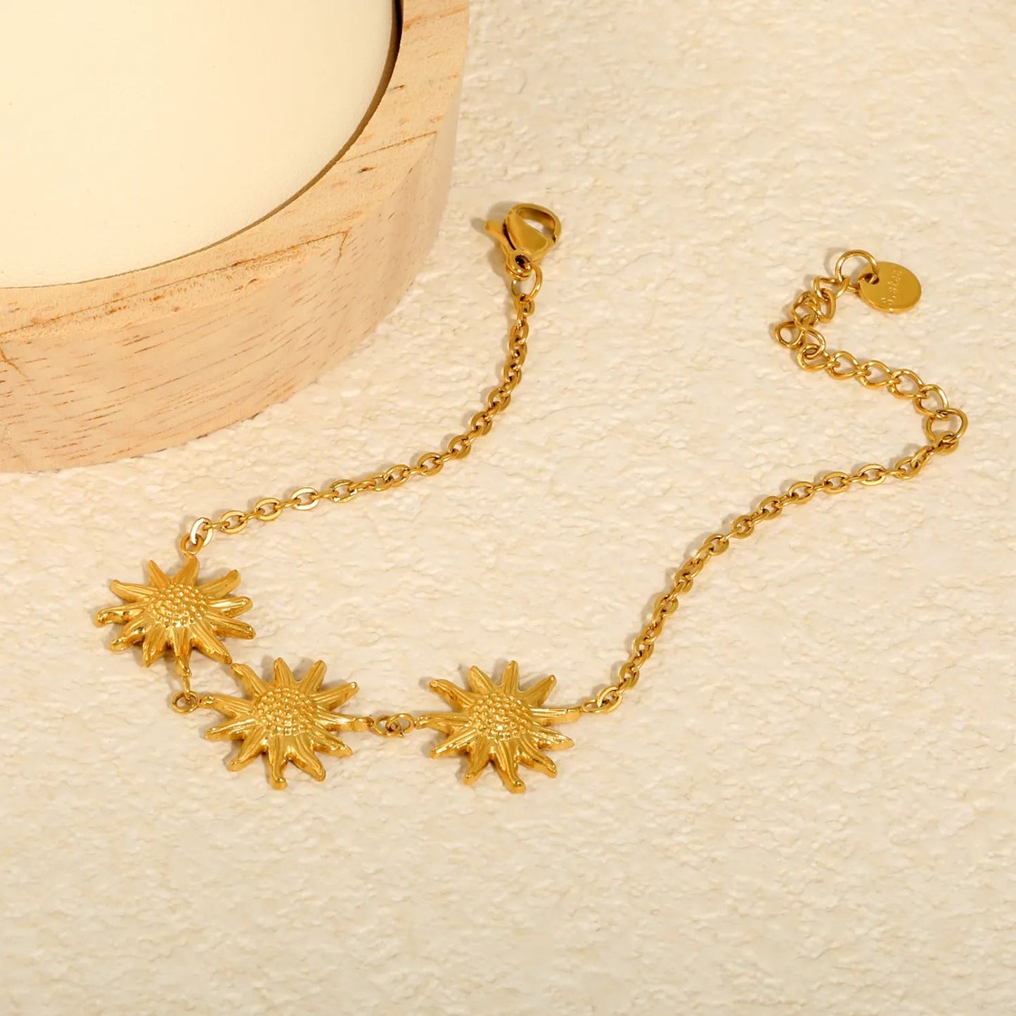 Waterproof 304L Steel Triple Sunflower Relief Pendant Chain Bracelet