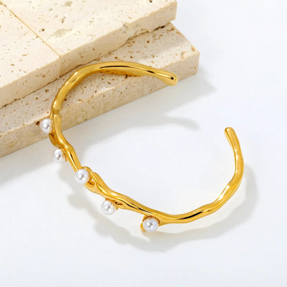 Wholesale 60mm Inner 13.5g Twig Branch 5 Piece 4mm Pearl Open Bangle