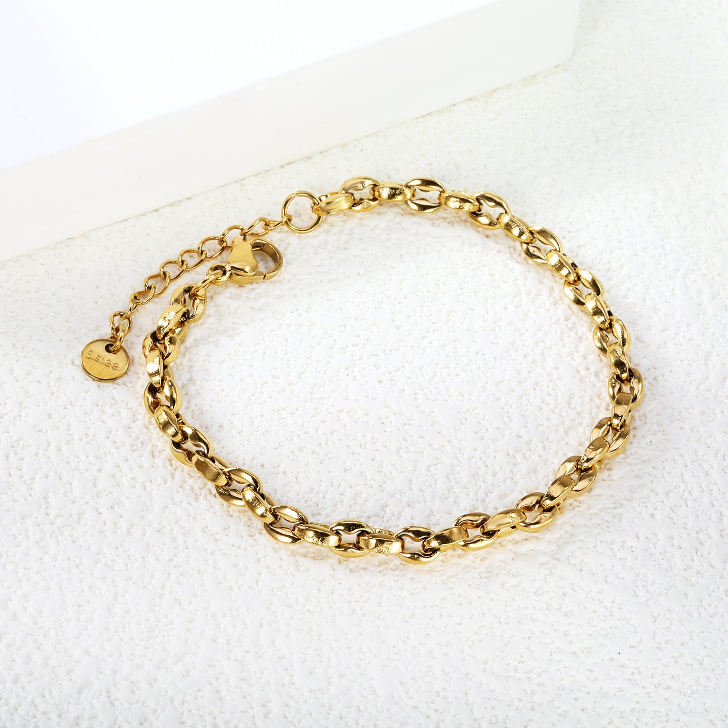 urban-luxury-bracelet-design